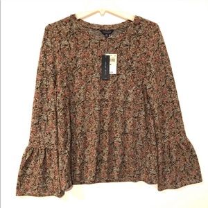 LUCKY BRAND Floral Decorative Sleeve TOP M NWT